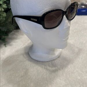 Nwt. Legends sunglasses